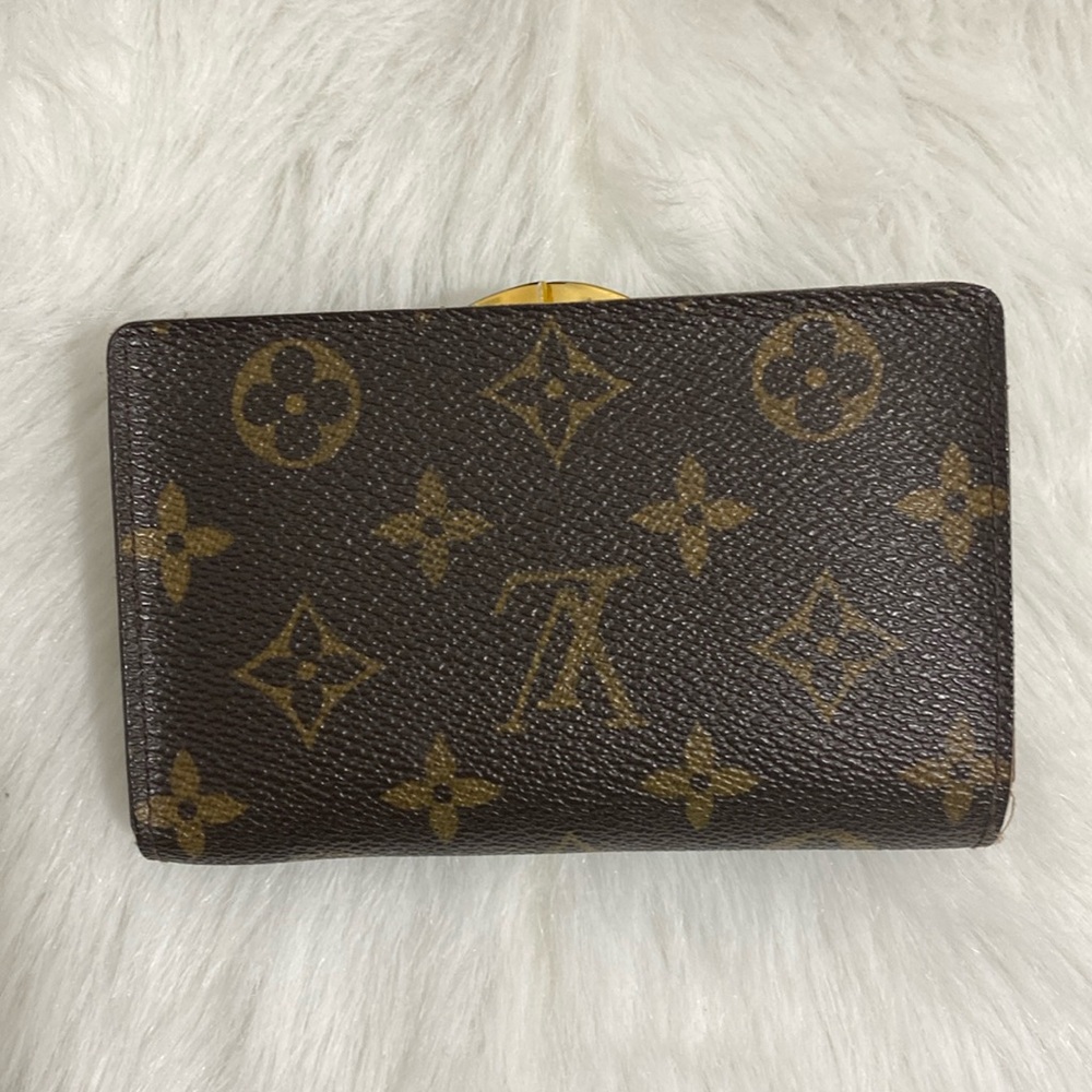 Authentic Louis Vuitton wallet